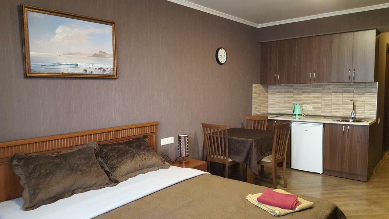 Mimino Apartment Deluxe First Line Batumi Kültér fotó